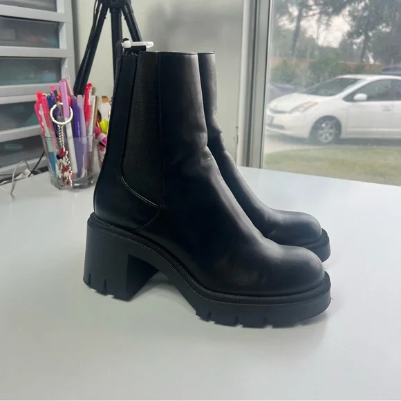 Zara Block Heel Platform Ankle Chelsea Boot Lug Sole Black Size 37 US 6.5 NWT - Picture 9 of 10